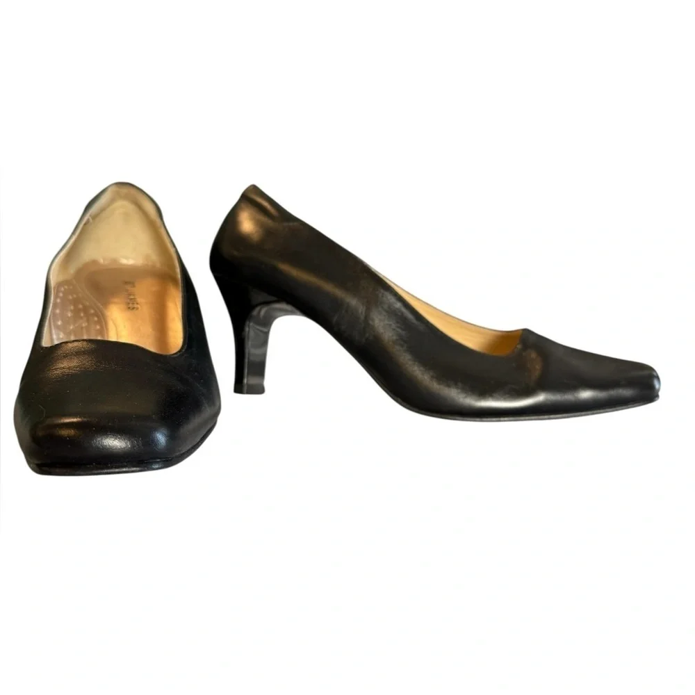 St. James Black Leather Square Toe Pumps Made In Italy Size 6